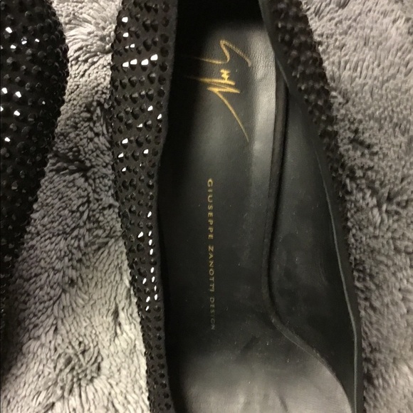 Giuseppe Zanotti black crystal pumps - Picture 4 of 12